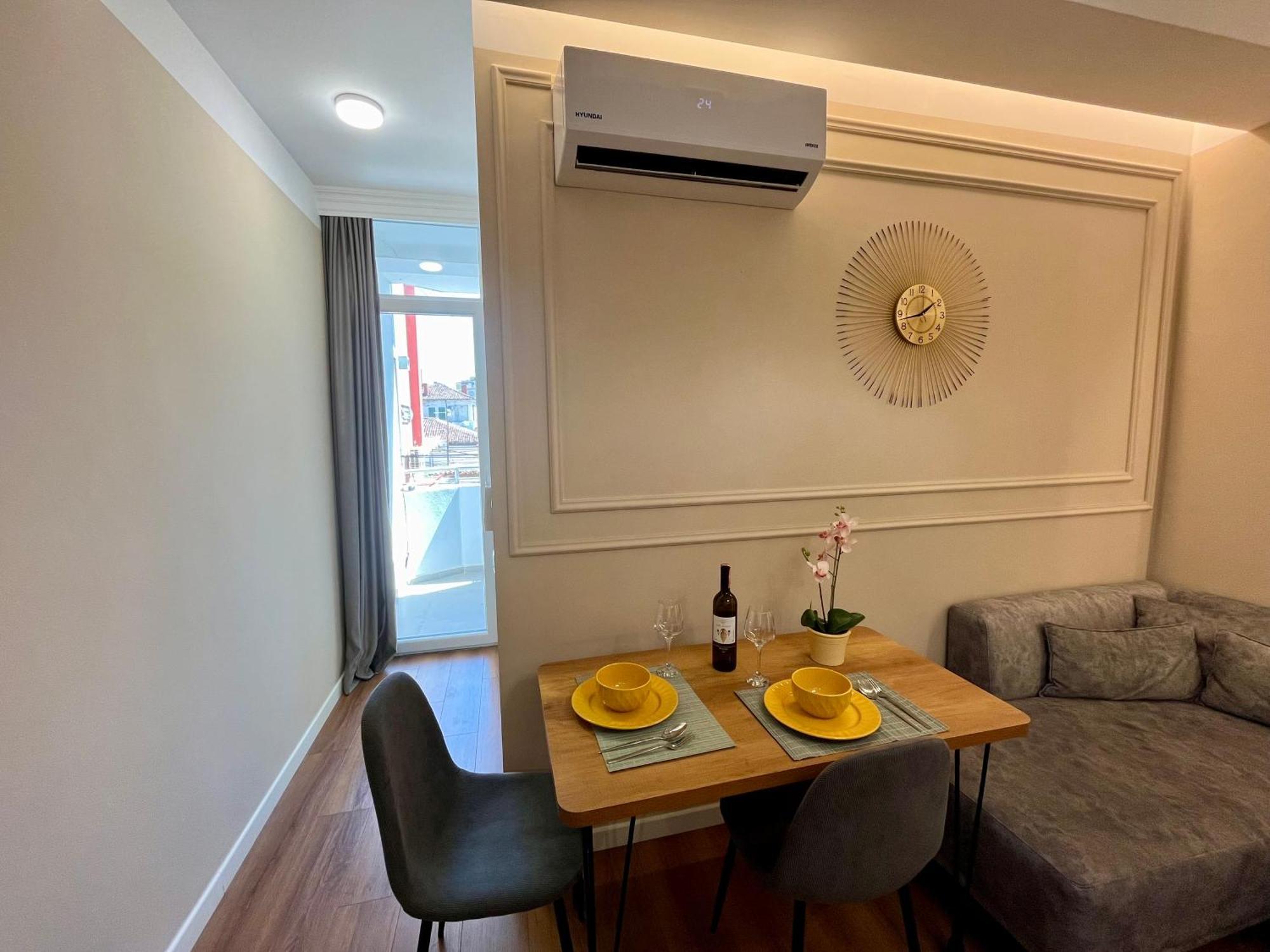 City Center Cozy Apartment Тирана Екстериор снимка