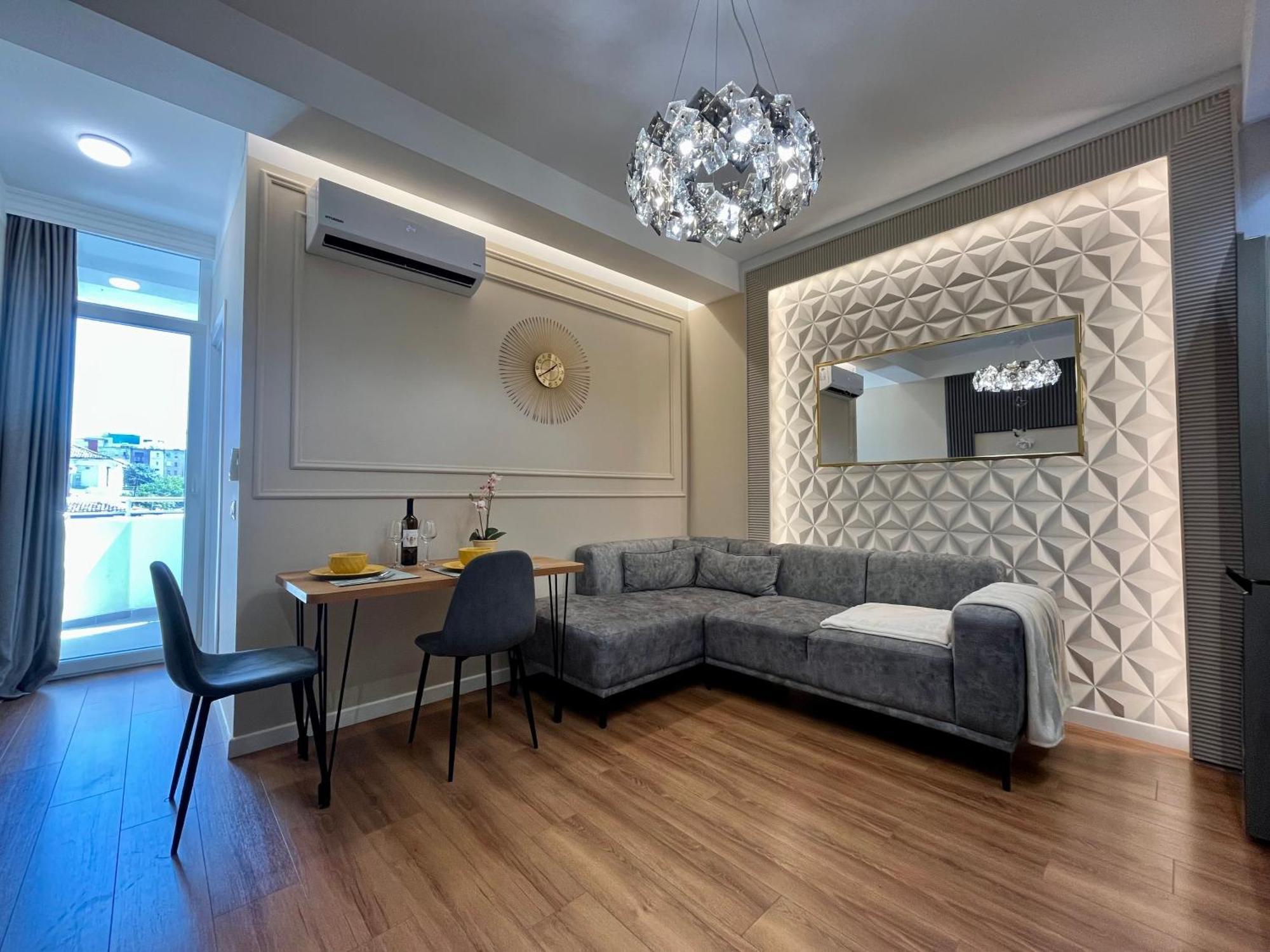 City Center Cozy Apartment Тирана Екстериор снимка